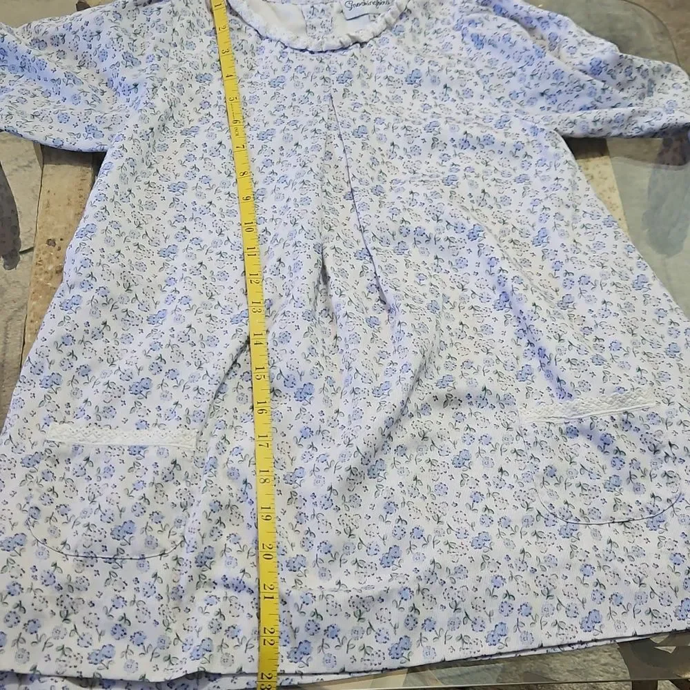 Smockingbird lavender floral